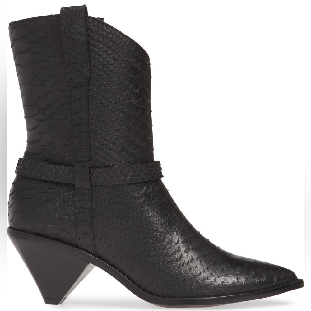 Matisse NIB! embossed leather cowboy boots size 9